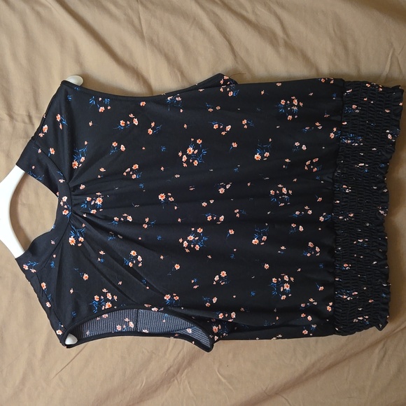 NWT RIPE microfloral blouse with ribbon tie at the back. Women's XXL - Picture 1 of 10